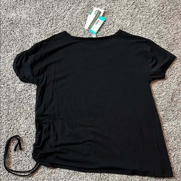 Threads 4 Thought Black Short Sleeve Top - Picture 3 of 8